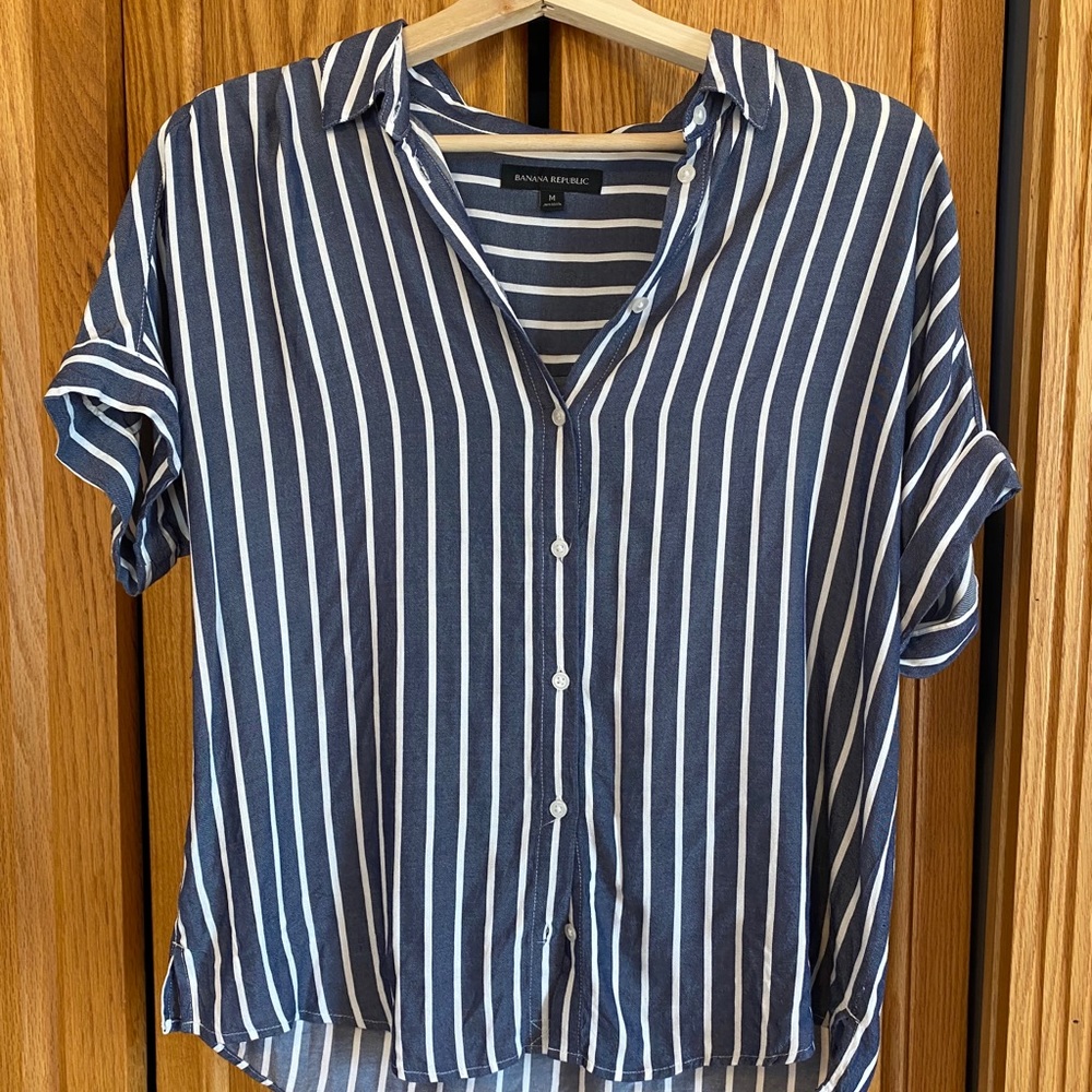 Banana Republic Button down